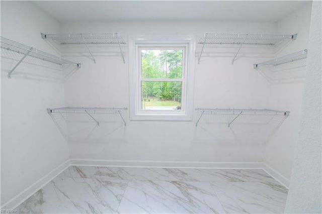 7673 Riverwatch DR, Gloucester, VA 23061