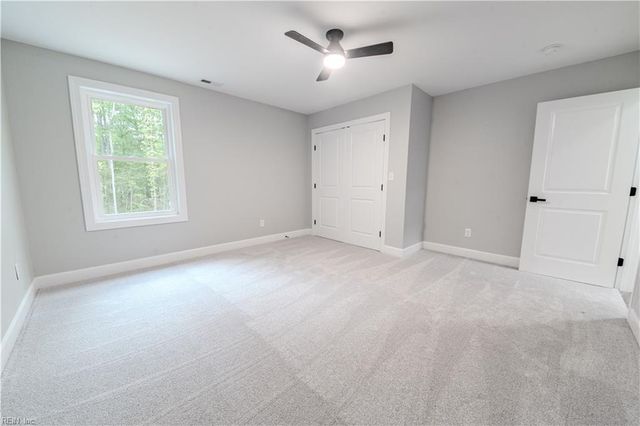 7673 Riverwatch DR, Gloucester, VA 23061