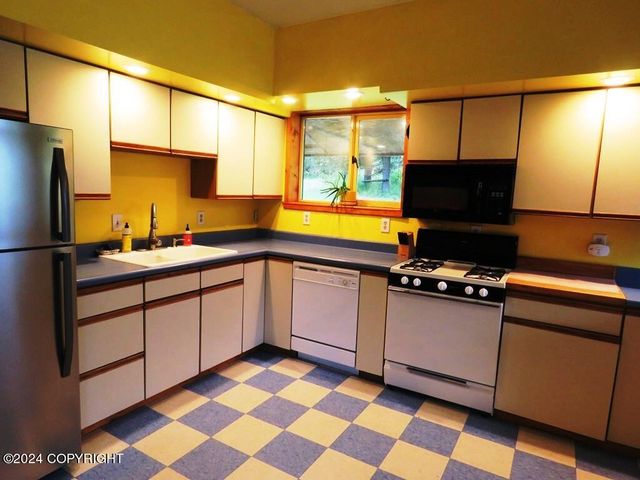 61255 Ohlson Mountain Road, Homer, AK 99603