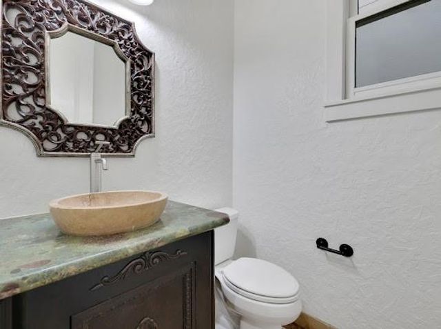1408 W 23rd Street, Houston, TX 77008