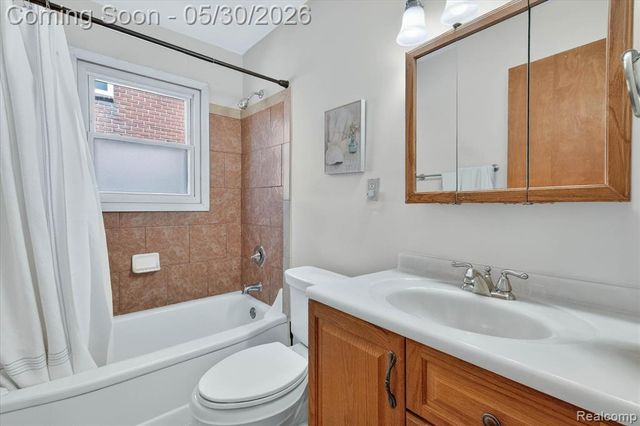 12996 Callender Street, Southgate, MI 48195