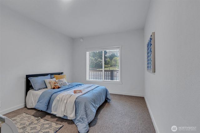 9889 Sportsman Club Road NE, Bainbridge Island, WA 98110