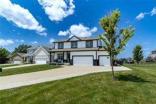 1282 Adams Street SE, Bondurant, IA 50035