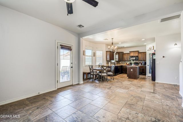 7113 LONG MEADOW Drive, El Paso, TX 79934