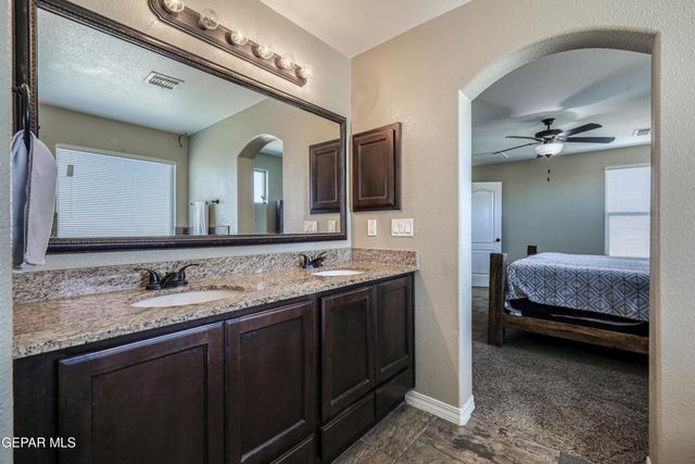 7113 LONG MEADOW Drive, El Paso, TX 79934