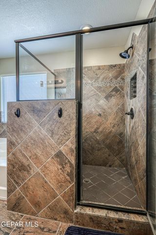 7113 LONG MEADOW Drive, El Paso, TX 79934