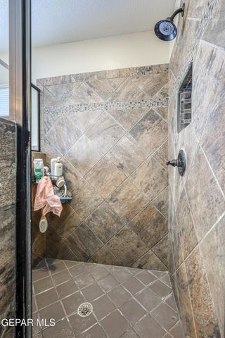 7113 LONG MEADOW Drive, El Paso, TX 79934