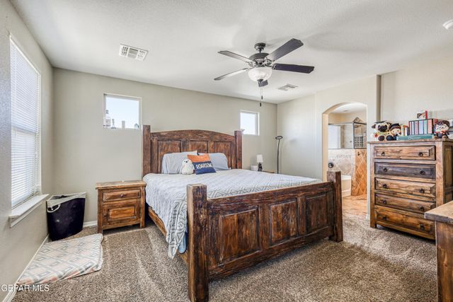 7113 LONG MEADOW Drive, El Paso, TX 79934