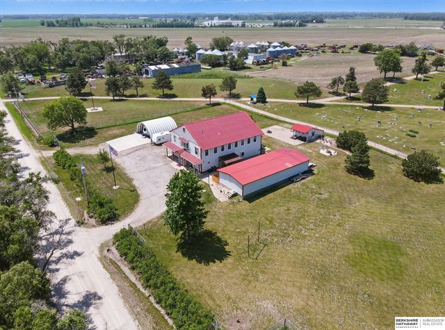 9404 N 294th Street, Valley, NE 68064