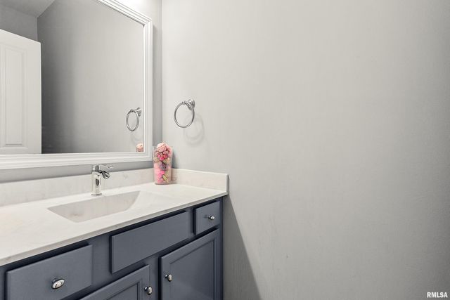 3925 W CRIMSON Road, Dunlap, IL 61525