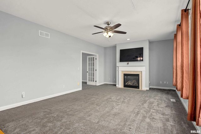 3925 W CRIMSON Road, Dunlap, IL 61525