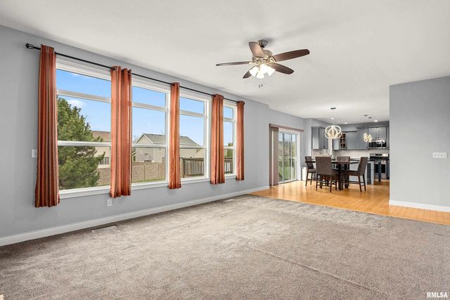 3925 W CRIMSON Road, Dunlap, IL 61525