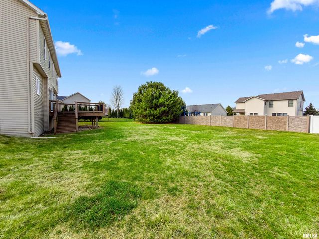 3925 W CRIMSON Road, Dunlap, IL 61525