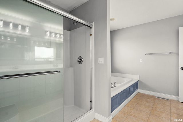 3925 W CRIMSON Road, Dunlap, IL 61525