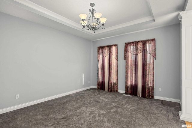 3925 W CRIMSON Road, Dunlap, IL 61525