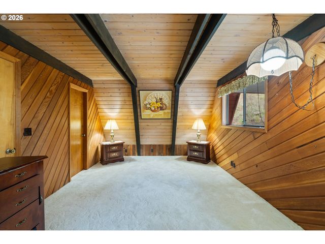 9660 SOLLIE SMITH Rd, Tillamook, OR 97141