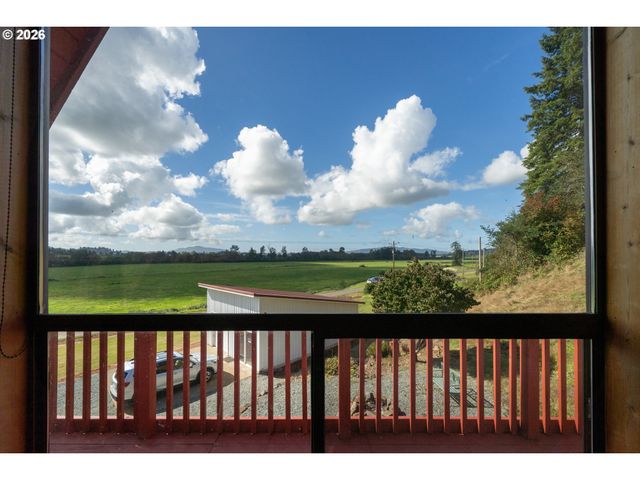 9660 SOLLIE SMITH Rd, Tillamook, OR 97141