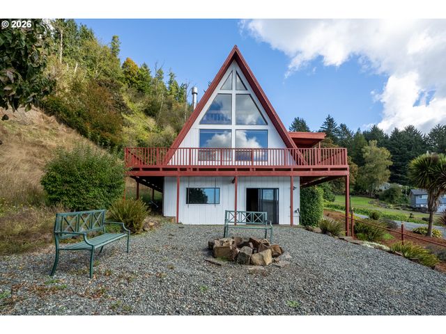 9660 SOLLIE SMITH Rd, Tillamook, OR 97141