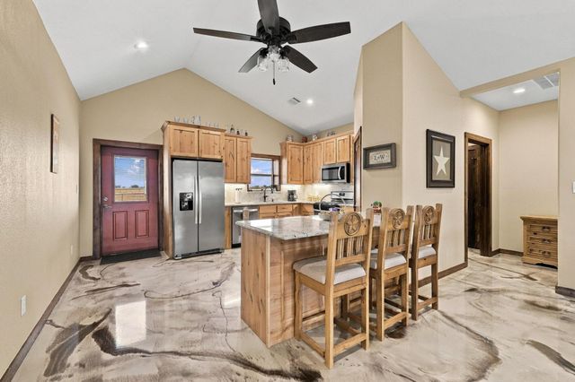 1126 Heritage Road, Gordonville, TX 76245