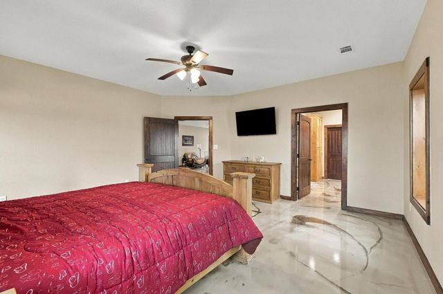 1126 Heritage Road, Gordonville, TX 76245