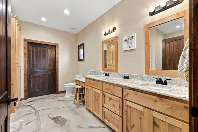 1126 Heritage Road, Gordonville, TX 76245