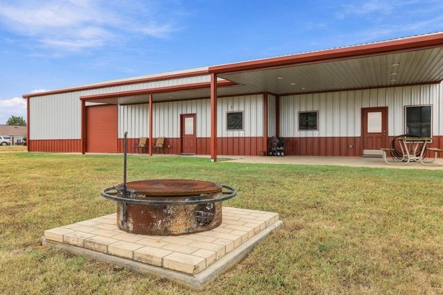 1126 Heritage Road, Gordonville, TX 76245