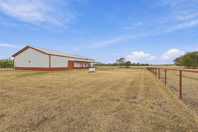 1126 Heritage Road, Gordonville, TX 76245