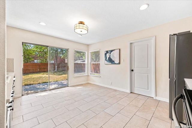 9578 Coolbrook, San Antonio, TX 78250