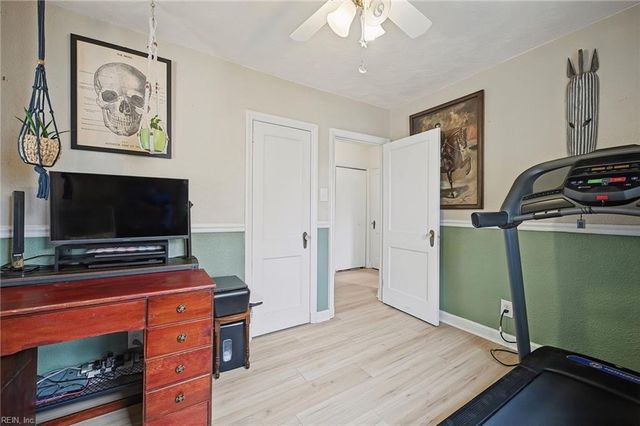 16 Albemarle St, Portsmouth, VA 23707