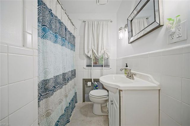 16 Albemarle St, Portsmouth, VA 23707