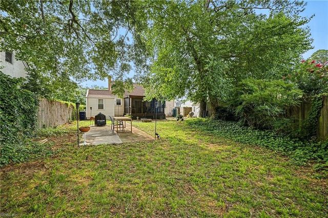 16 Albemarle St, Portsmouth, VA 23707