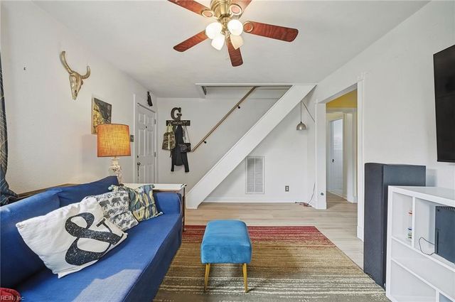 16 Albemarle St, Portsmouth, VA 23707