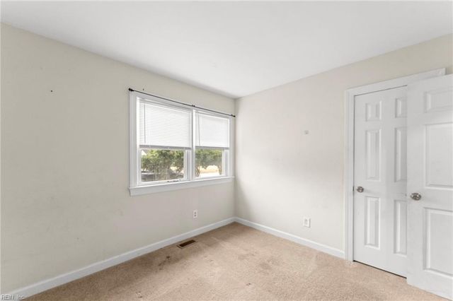 3327 Pine Grove RD, Gloucester, VA 23061