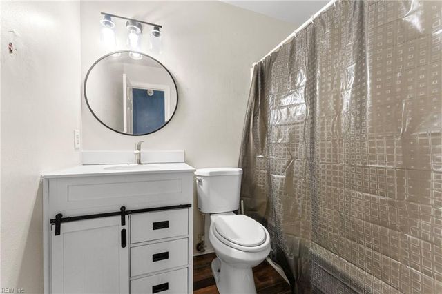 3327 Pine Grove RD, Gloucester, VA 23061