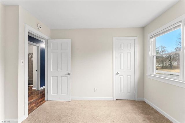 3327 Pine Grove RD, Gloucester, VA 23061