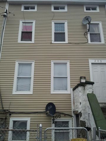 202 Ann Street, Newburgh, NY 12550