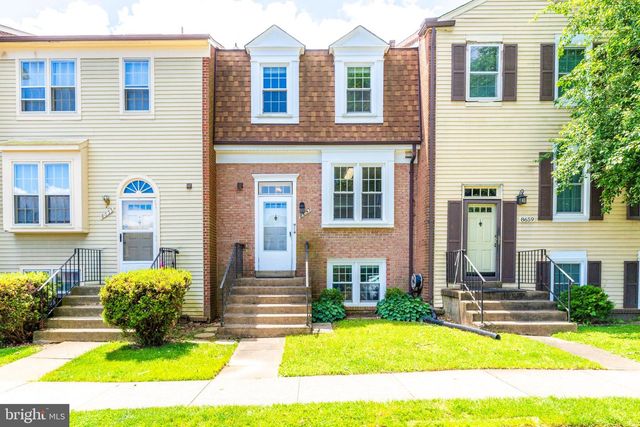 8657 DELLWAY LN, Vienna, VA 22180