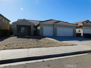 11765 Winewood, Victorville, CA 92392