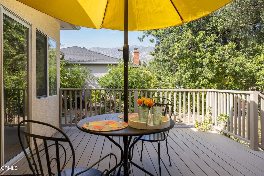 Image 33 of property listing at 430 Eaton Drive, Pasadena, CA 91107