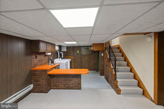 45 SHORBS HILL RD, Hanover, PA 17331