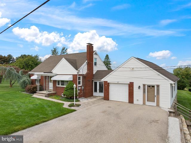 45 SHORBS HILL RD, Hanover, PA 17331