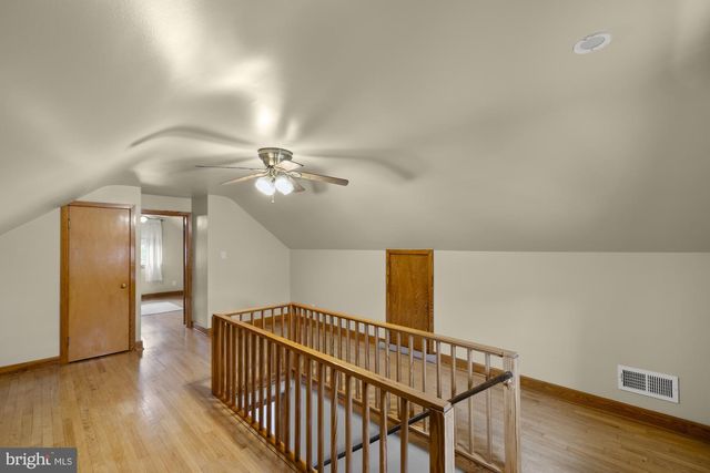 45 SHORBS HILL RD, Hanover, PA 17331