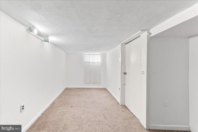 209 BOXWOOD RD, Wilmington, DE 19804