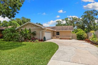 133 SE MADISON CIRCLE N, St Petersburg, FL 33703