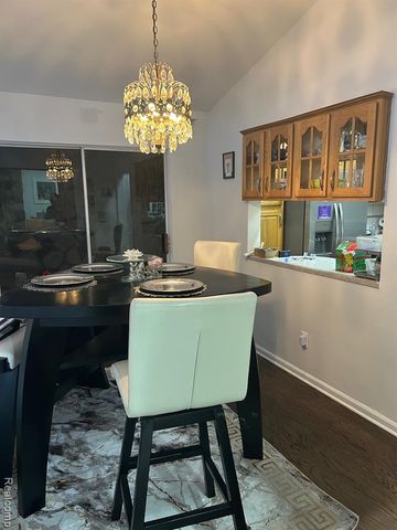 27272 Hopkins Street, Inkster, MI 48141