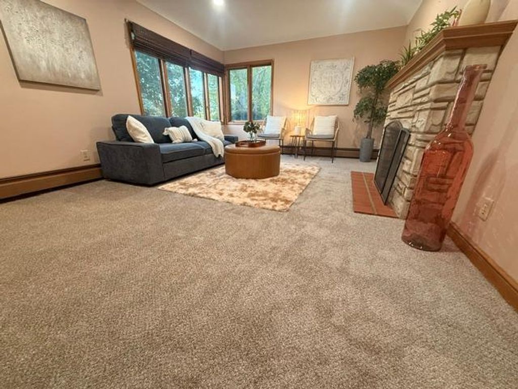1603 Frost Avenue, Maplewood, MN 55109 — photo 3