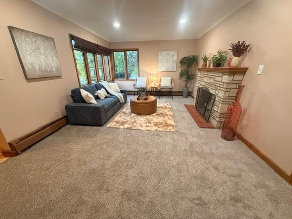 1603 Frost Avenue, Maplewood, MN 55109 — photo 4