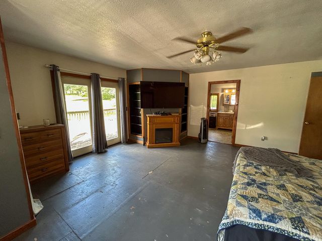 928 Patton Avenue, Cabool, MO 65689