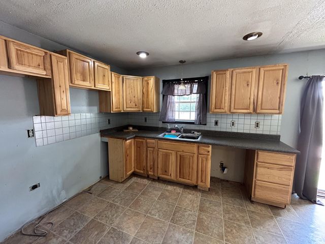 928 Patton Avenue, Cabool, MO 65689