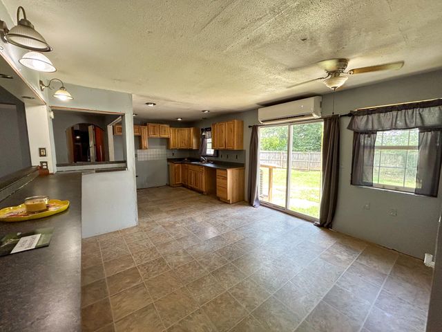 928 Patton Avenue, Cabool, MO 65689